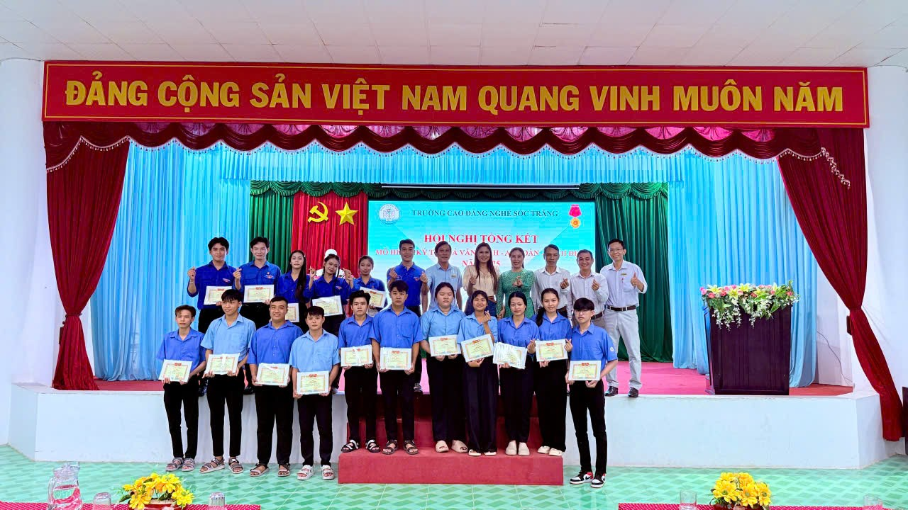 Trường Cao đẳng Nghề Sóc Trăng tổ chức Hội nghị tổng kết mô hình "Ký túc xá Văn minh - An toàn - Sạch đẹp" năm 2025