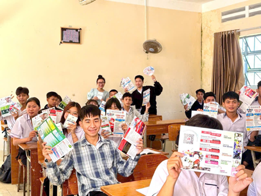 Khoa Khoa học cơ bản đẩy mạnh hoạt động tư vấn tuyển sinh năm 2026