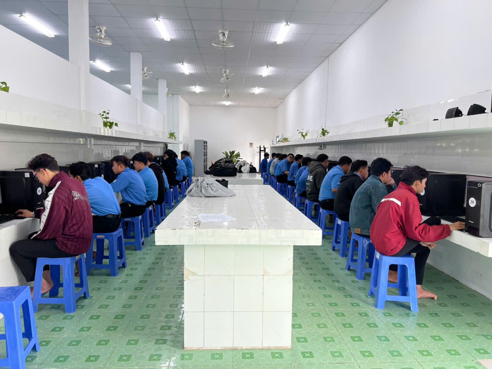 Ứng dụng Quy trình tổ chức thi trực tuyến trong bối cảnh chuyển đổi số tại Trường Cao đẳng Nghề Sóc Trăng