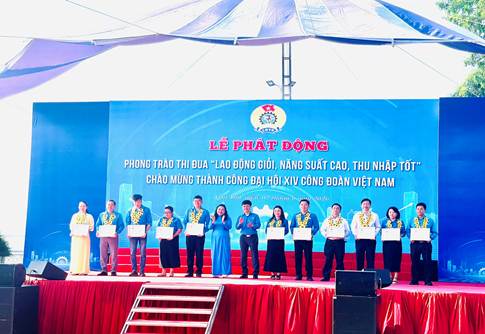 TIN ĐOÀN VIÊN TRƯỜNG CAO ĐẲNG NGHỀ SÓC TRĂNG ĐƯỢC TỔNG LIÊN ĐOÀN LAO ĐỘNG VIỆT NAM TẶNG BẰNG LAO ĐỘNG SÁNG TẠO NĂM 2026